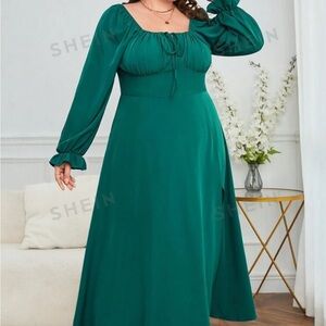 Green long sleeve dress